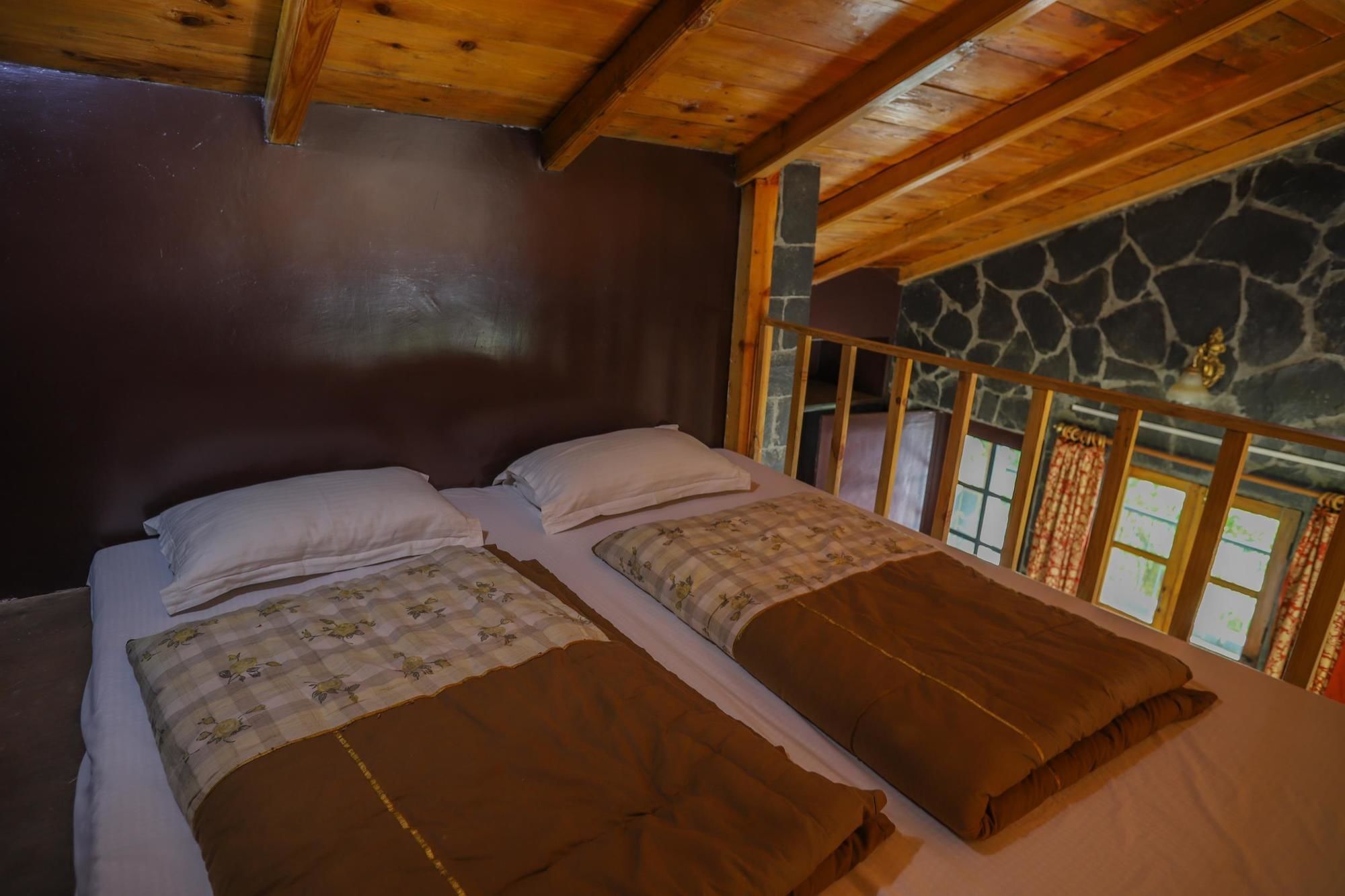 V Resorts The Nest Cottage Нейнитал Екстериор снимка