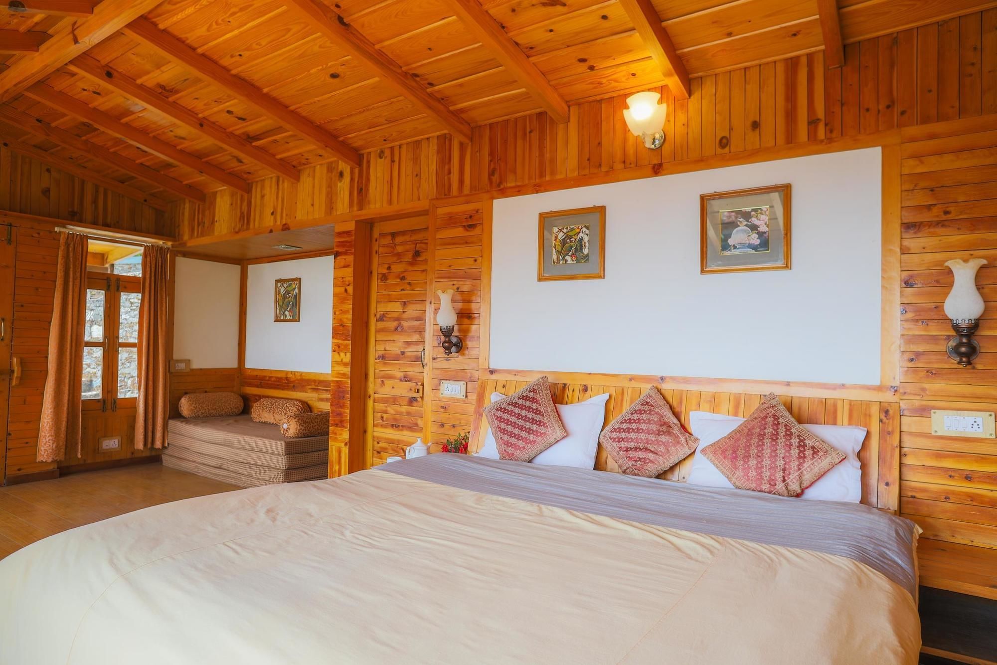 V Resorts The Nest Cottage Нейнитал Екстериор снимка
