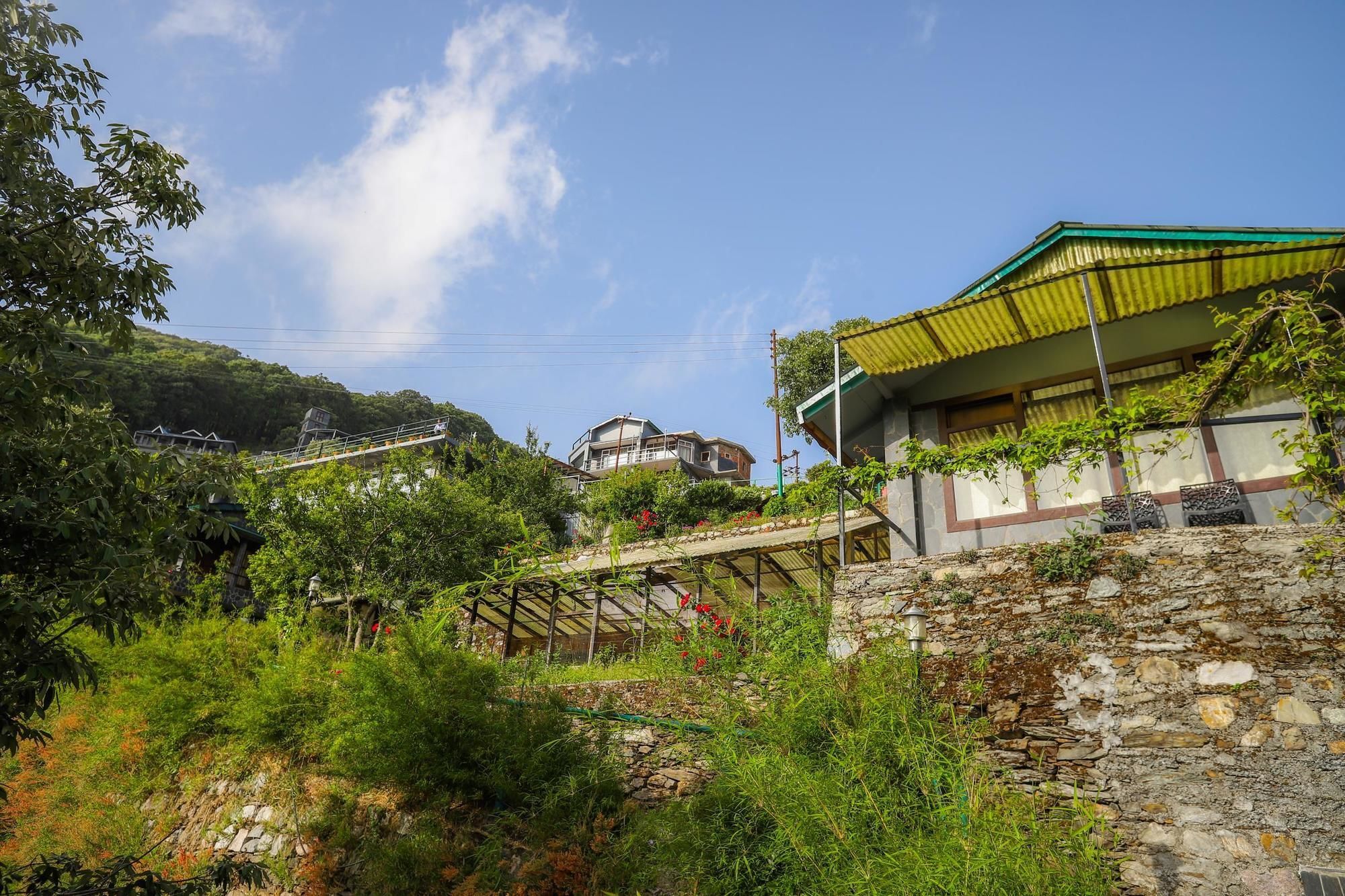 V Resorts The Nest Cottage Нейнитал Екстериор снимка